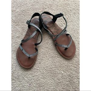 Roxy Sandals